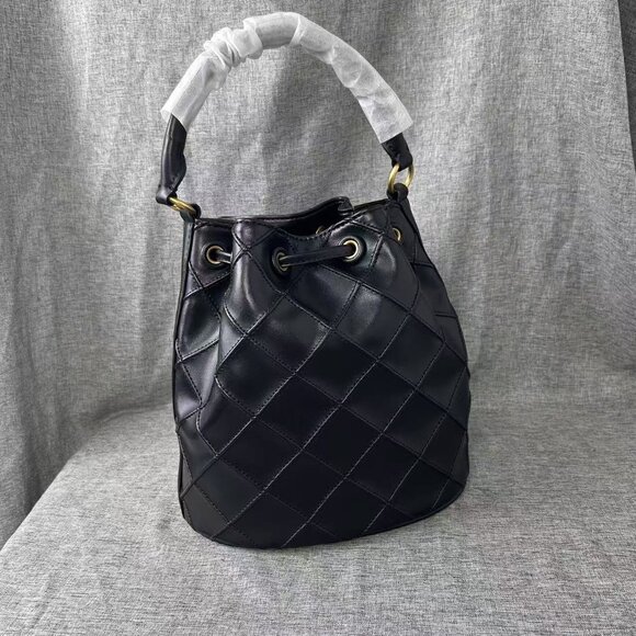 NEW Tory Burch FLEMING SOFT BUCKET BAG In Black - Picture 9 of 13